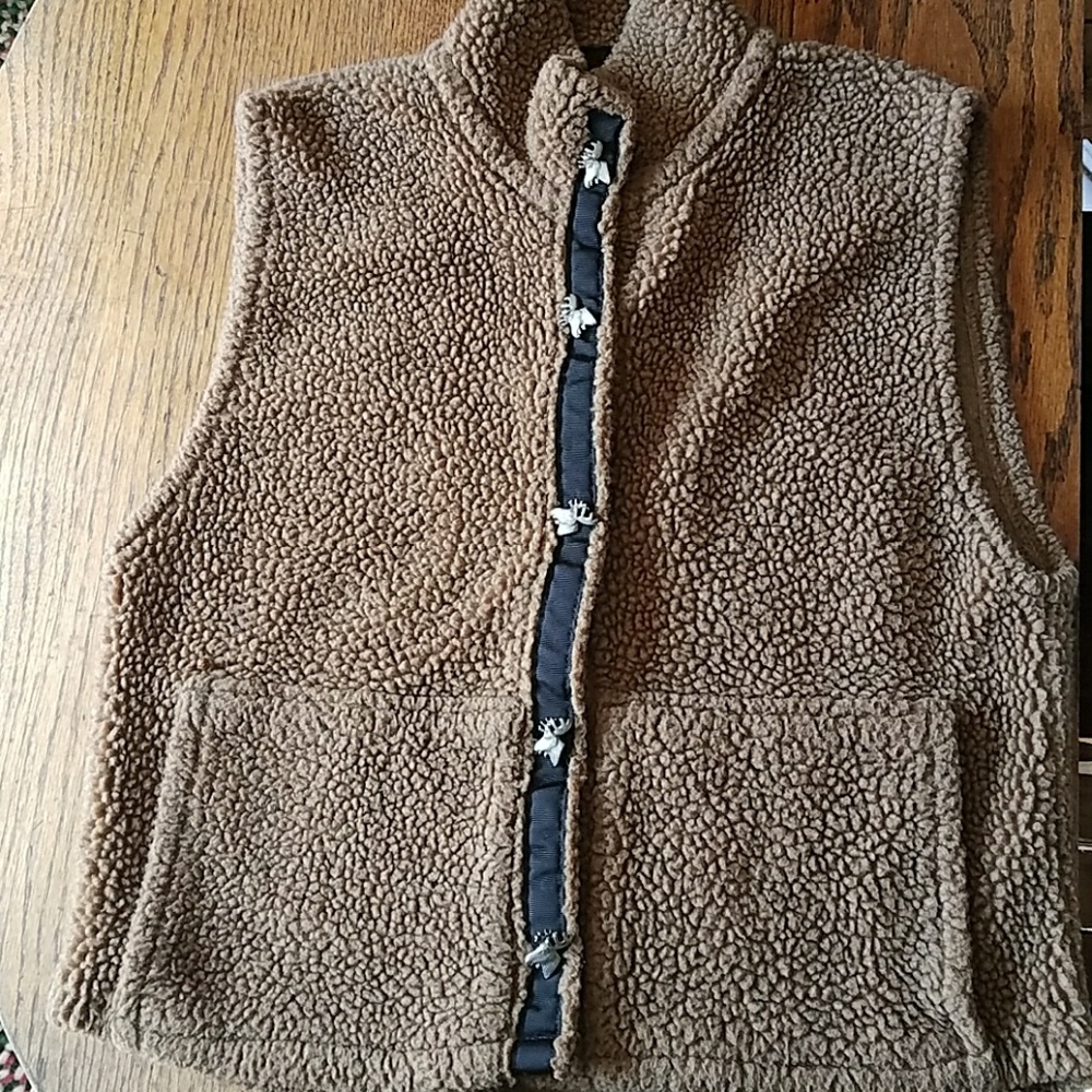 Child fleece vest.